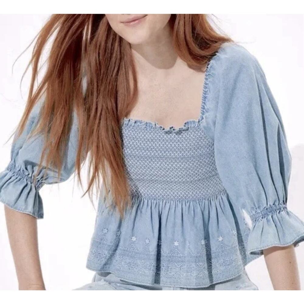 American Eagle Smocked Square Neck Babydoll Top Blue. Women’s Large